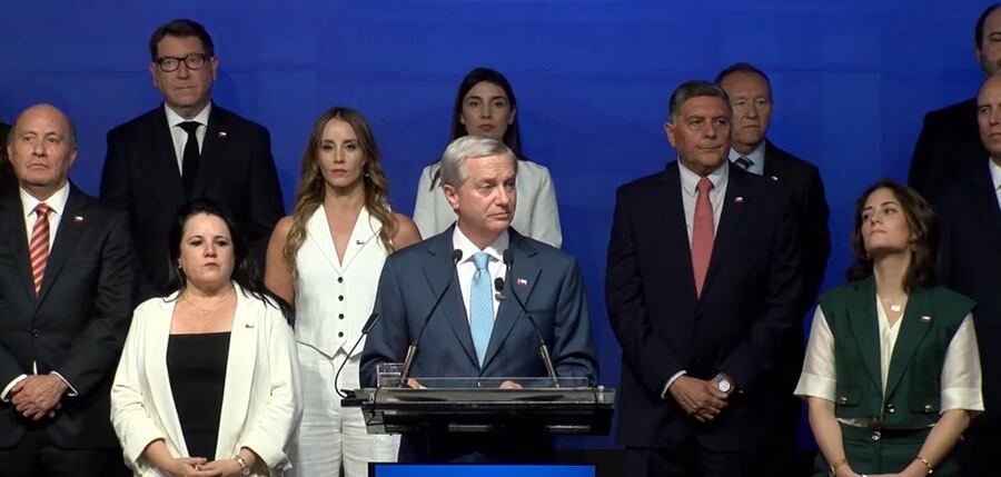 El presidente electo de Chile, José Antonio Kast, presenta el gabinete de 25 ministros que lo acompañará en el gobierno desde el 11 de marzo.
(Foto: Cortesía)
