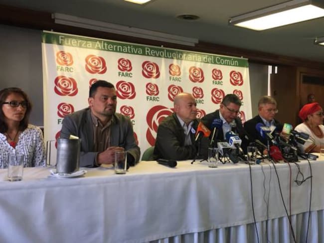 Farc anuncia suspensión de campañas políticas