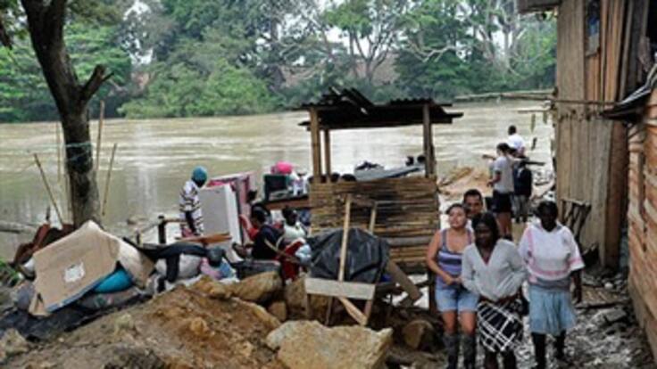 Alerta roja ante el inminente desbordamiento del Río Cauca en La Virginia, Risaralda