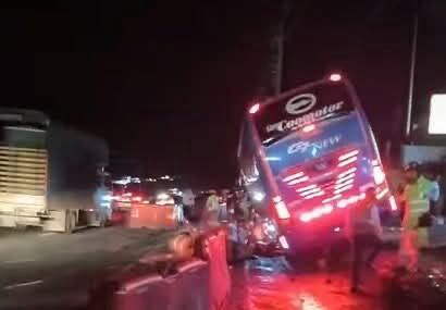 Accidente en la vía entre Bogotá y Girardot deja un muerto y siete heridos / Cortesía.