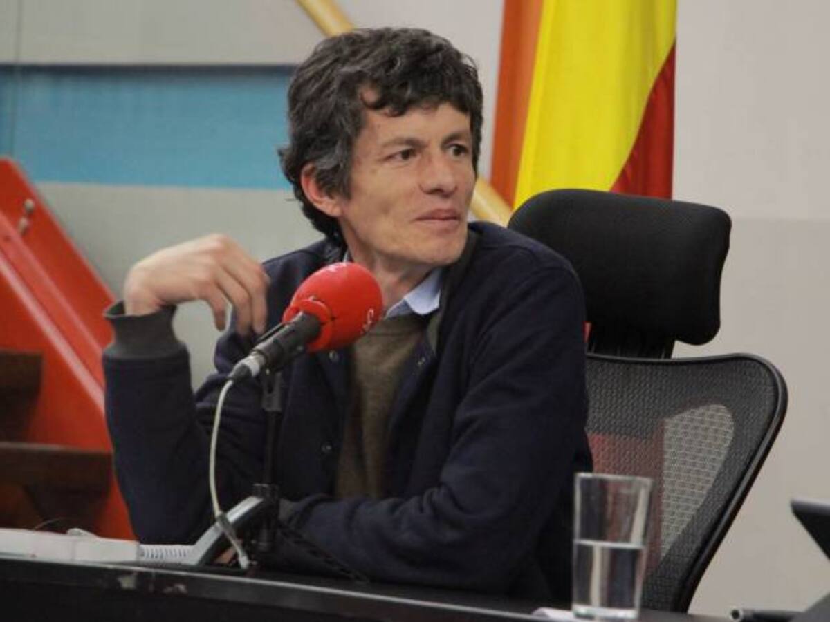 En la medida que la tecnología es poderosa, todos somos vulnerables: Flórez