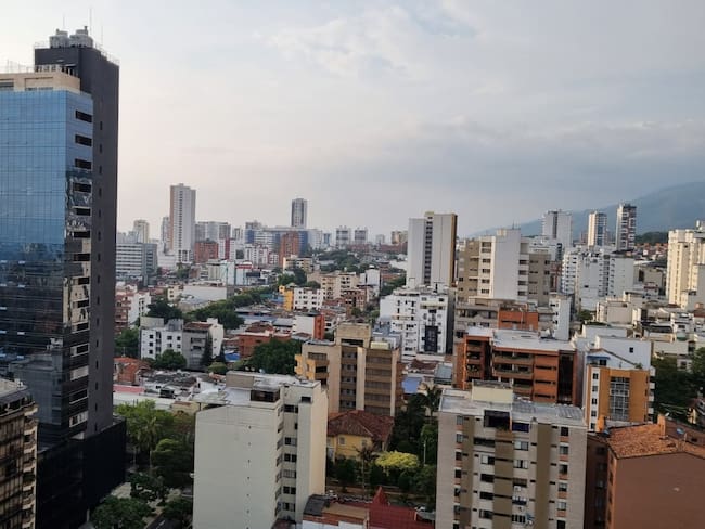 Héctor Fuentes, subdirector de la CAR de Bucaramanga reporta estado de la calidad del aire