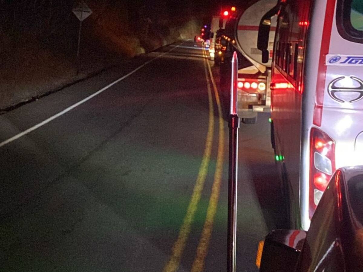 Habilitan paso a un carril en la vía Panamericana entre Pasto y Mojarras