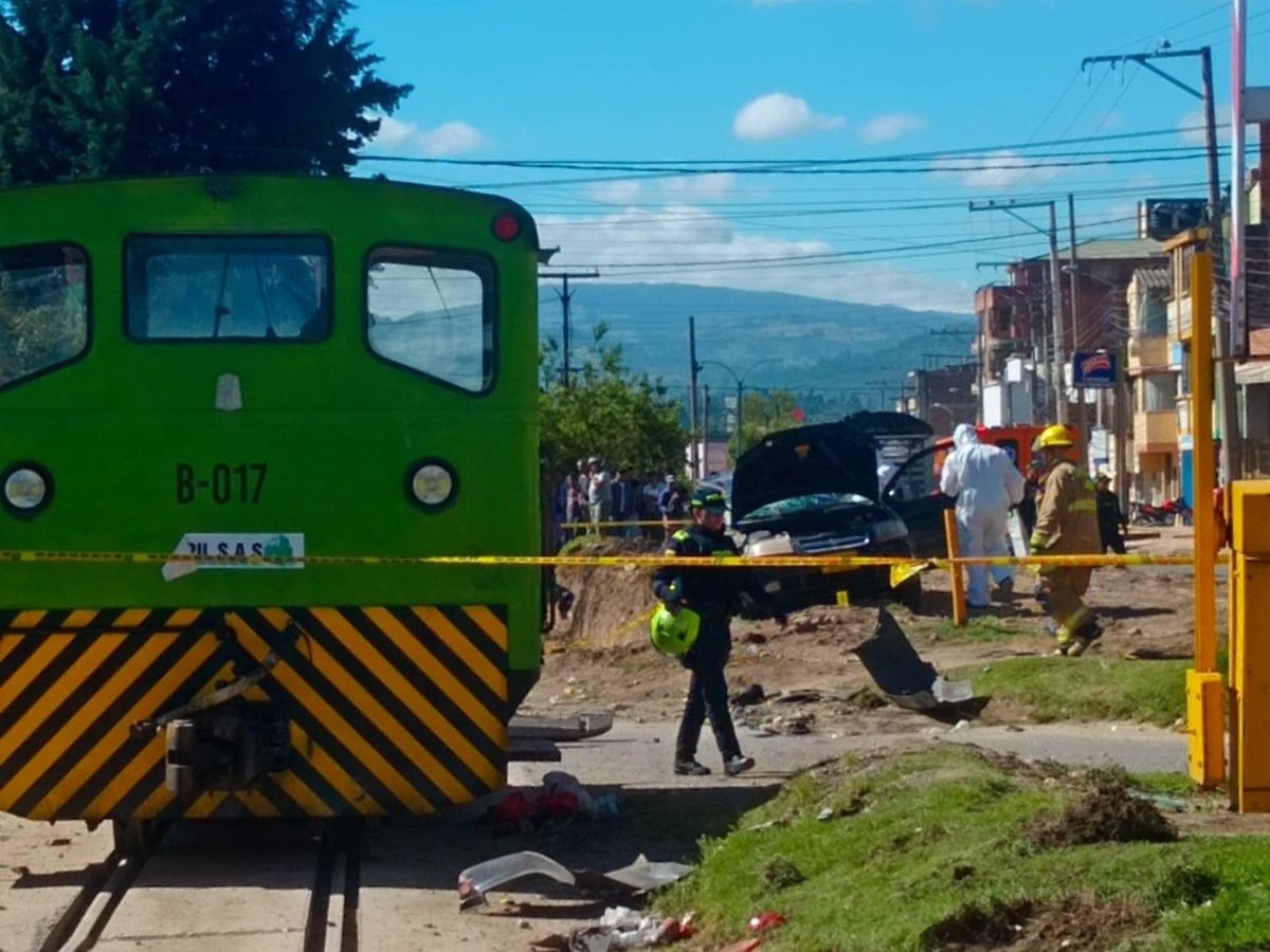 Una mujer embarazada murió y un menor resultó herido tras grave accidente férreo en Duitama