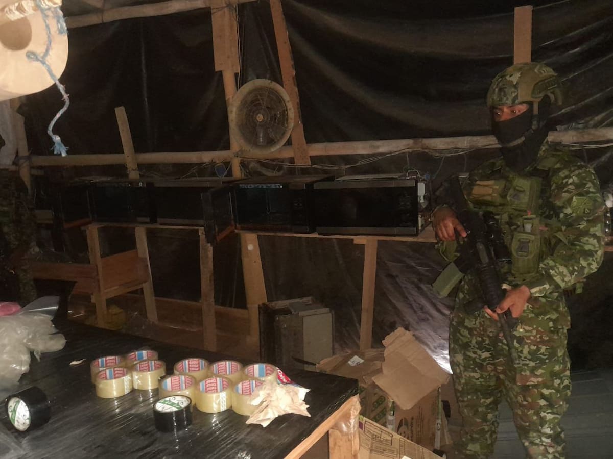 Asonada contra el Ejército en el sur del Cauca tras destrucción de laboratorio de coca