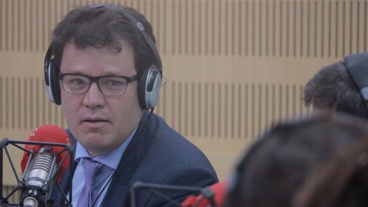 Si Uber quiere prestar servicio, debe cumplir condiciones de ley: Muñoz