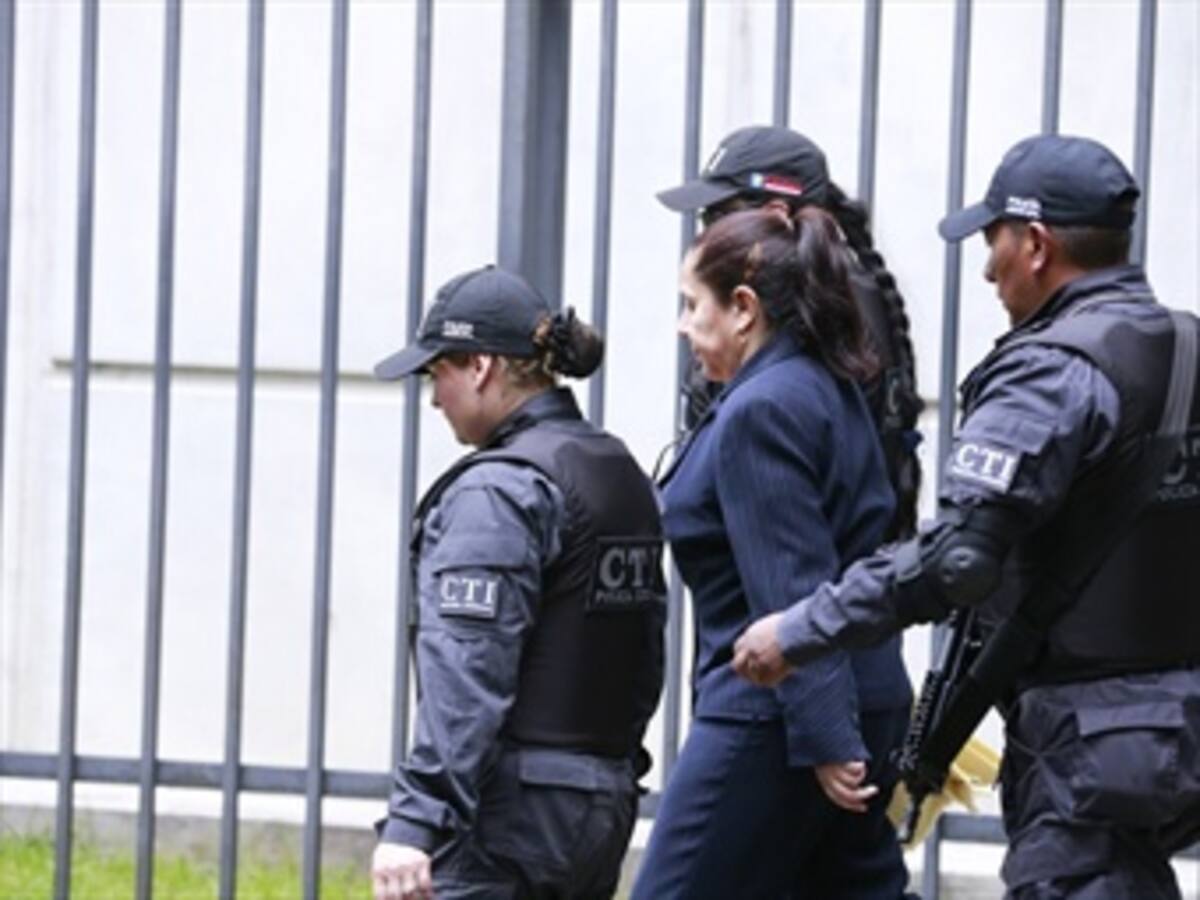 Defensa de María del Pilar Hurtado no descarta detención domiciliaria