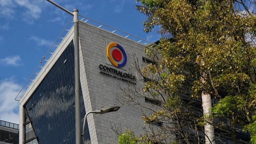 La Contraloría informó que una mujer se presentó el pasado viernes 2 de febrero en la Gerencia de la Contraloría General en Santander para recibir información sobre su supuesto nombramiento. Foto: Colprensa