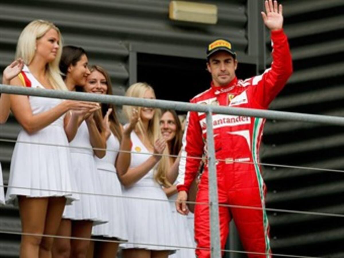 Fernando Alonso salva a Euskatel Euskadi