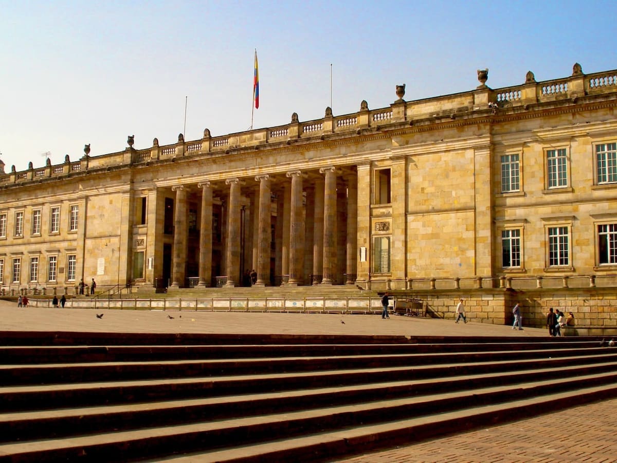 Elecciones 2026: ¿Cuántas firmas se necesitan para ser candidato independiente al congreso?