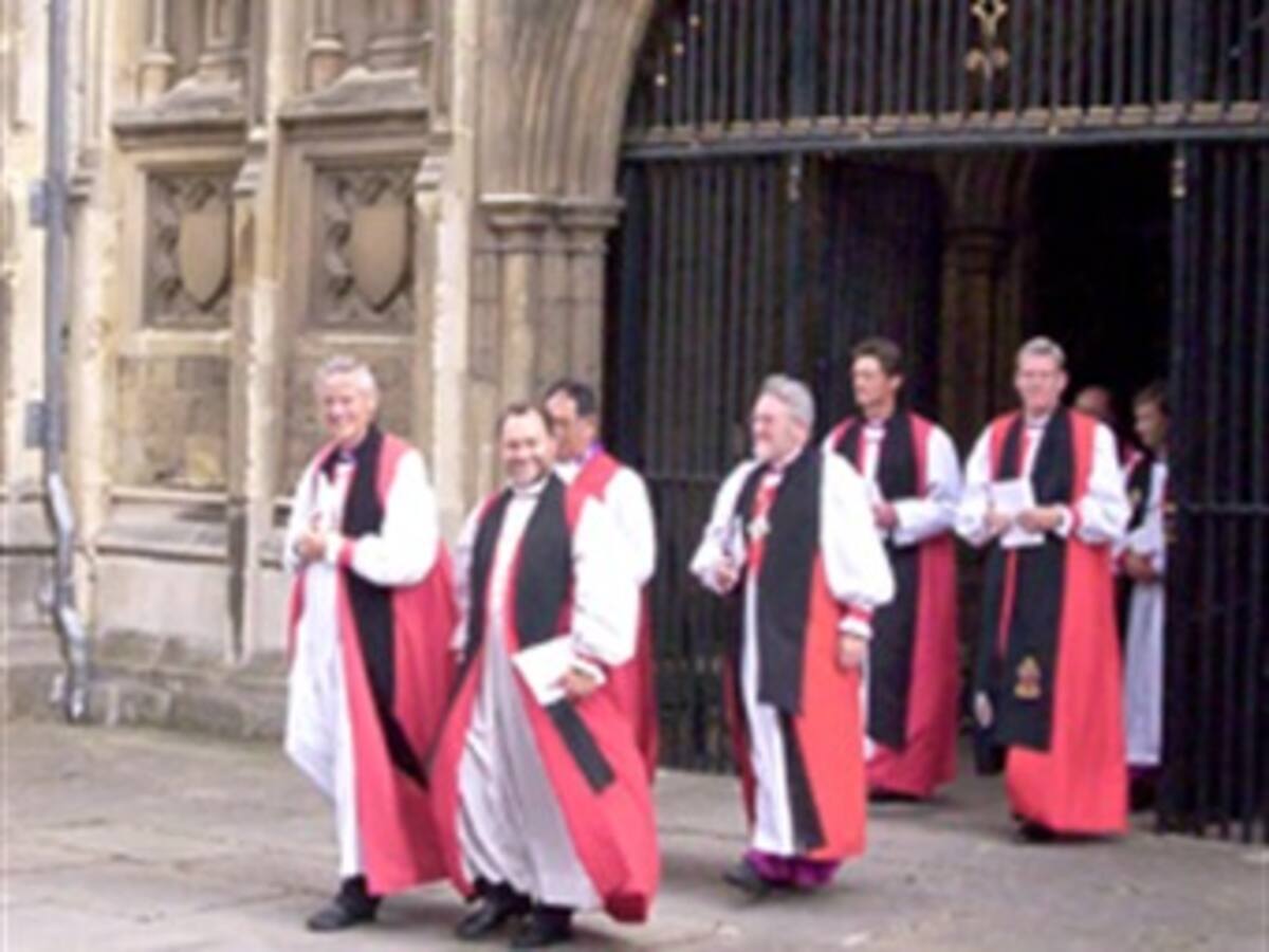 Obispos de Inglaterra y Gales piden perdón por caso de abusos de menores