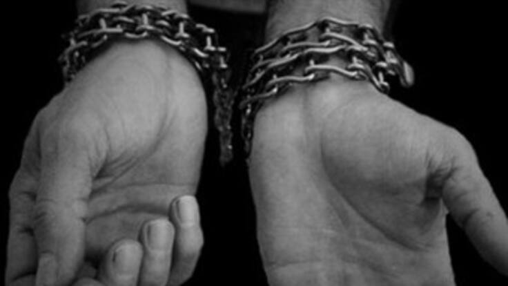 Una mujer se canjea por su esposo secuestrado