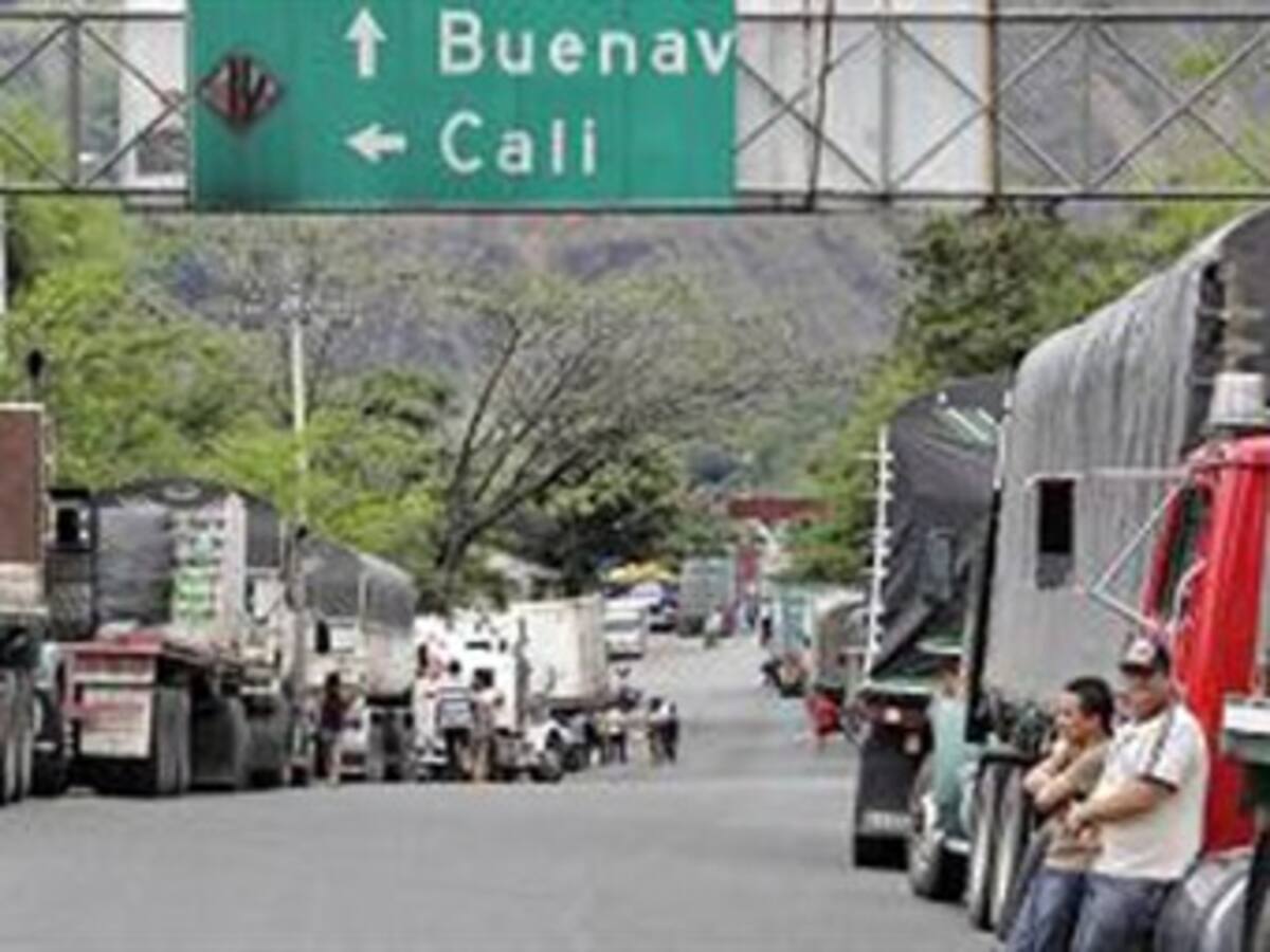 Desde el hoy trayecto Cali - Buenaventura se reduce en hora y media