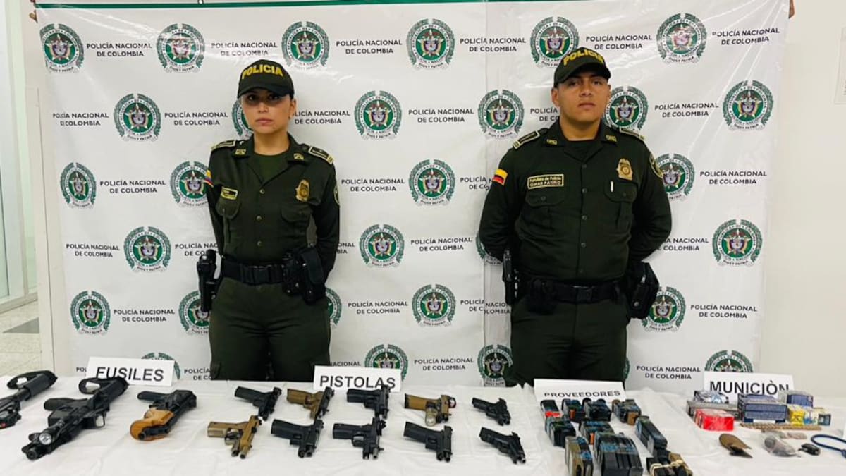Interceptan arsenal de guerra en el aeropuerto Alfonso Bonilla Aragón