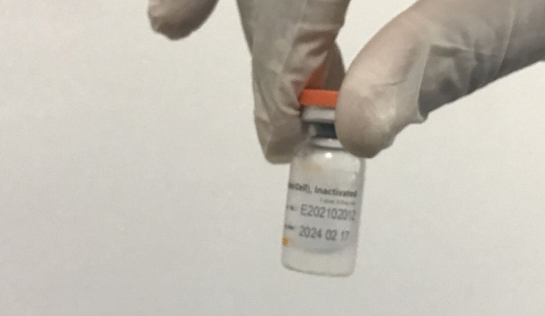 La Contraloría detectó que 68 personas que no hacen parte del grupo priorizado en la segunda etapa recibieron el biológico