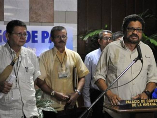 Los voceros de la guerrilla hacen declaraciones en La Habana. Foto: EFE