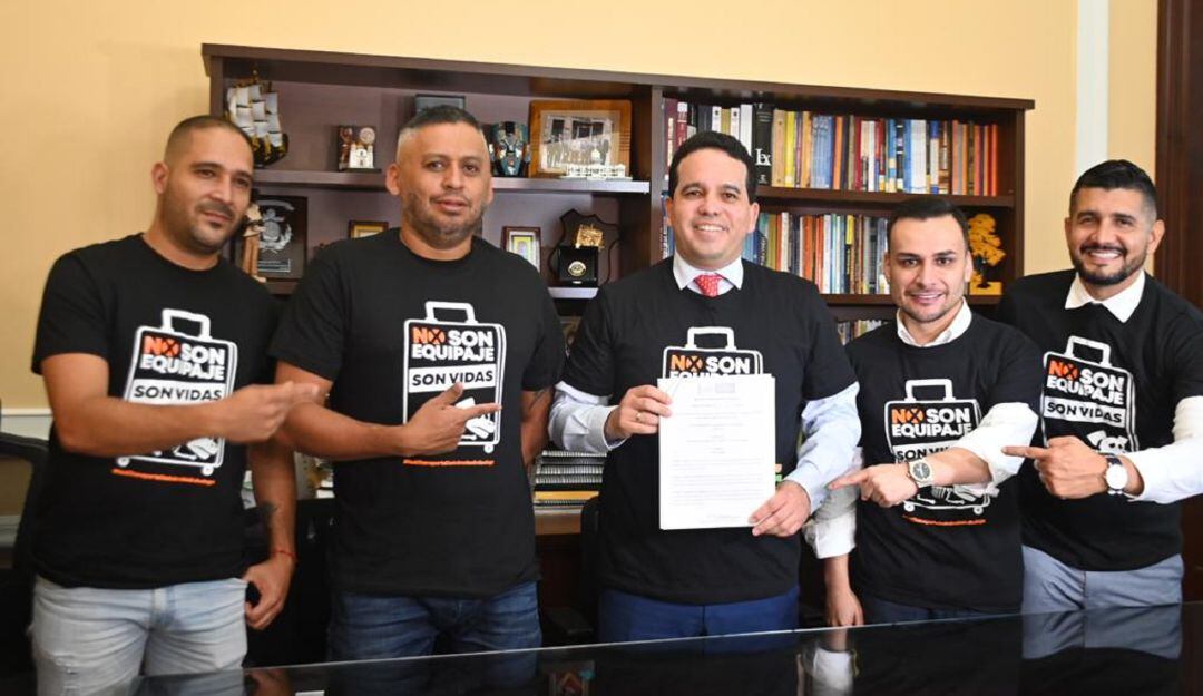 Senador Carlos Trujillo