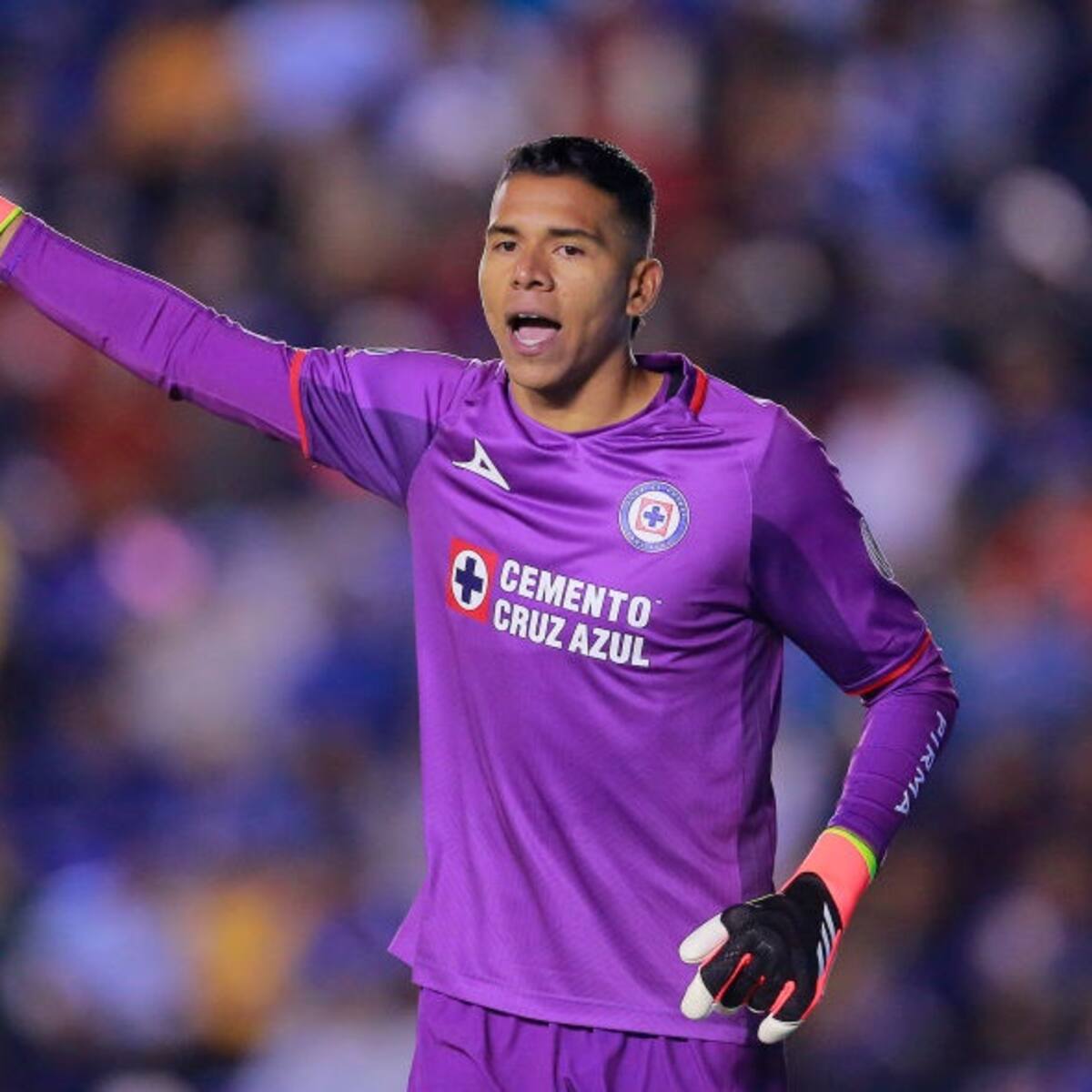 Kevin Mier estaría en el radar de importante equipo de la Premier League