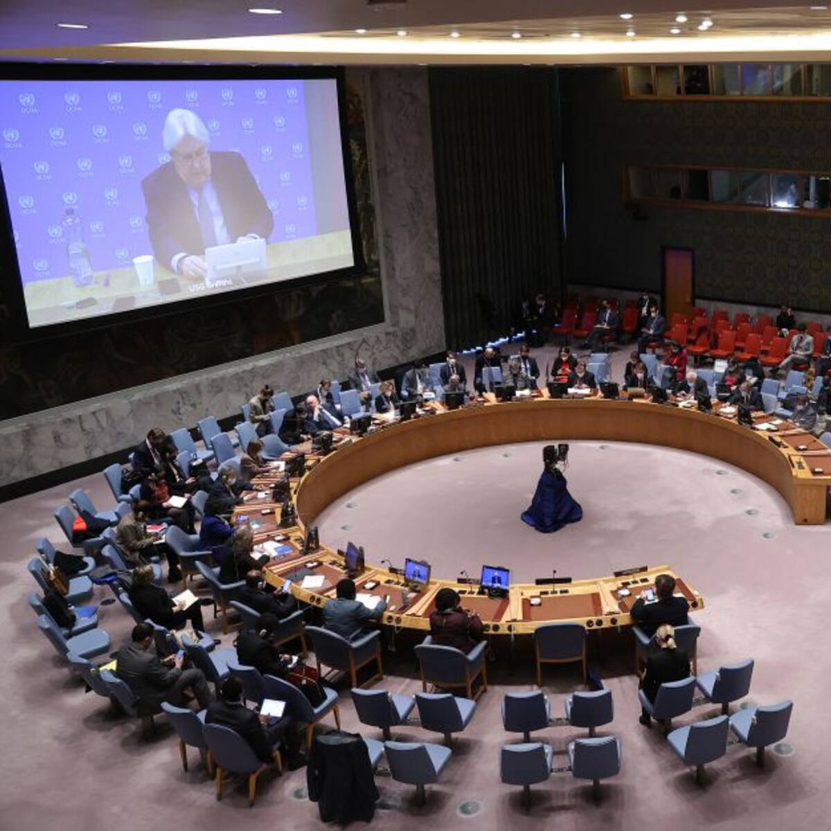EE.UU. expulsa 12 diplomáticos rusos acusados de ser espías