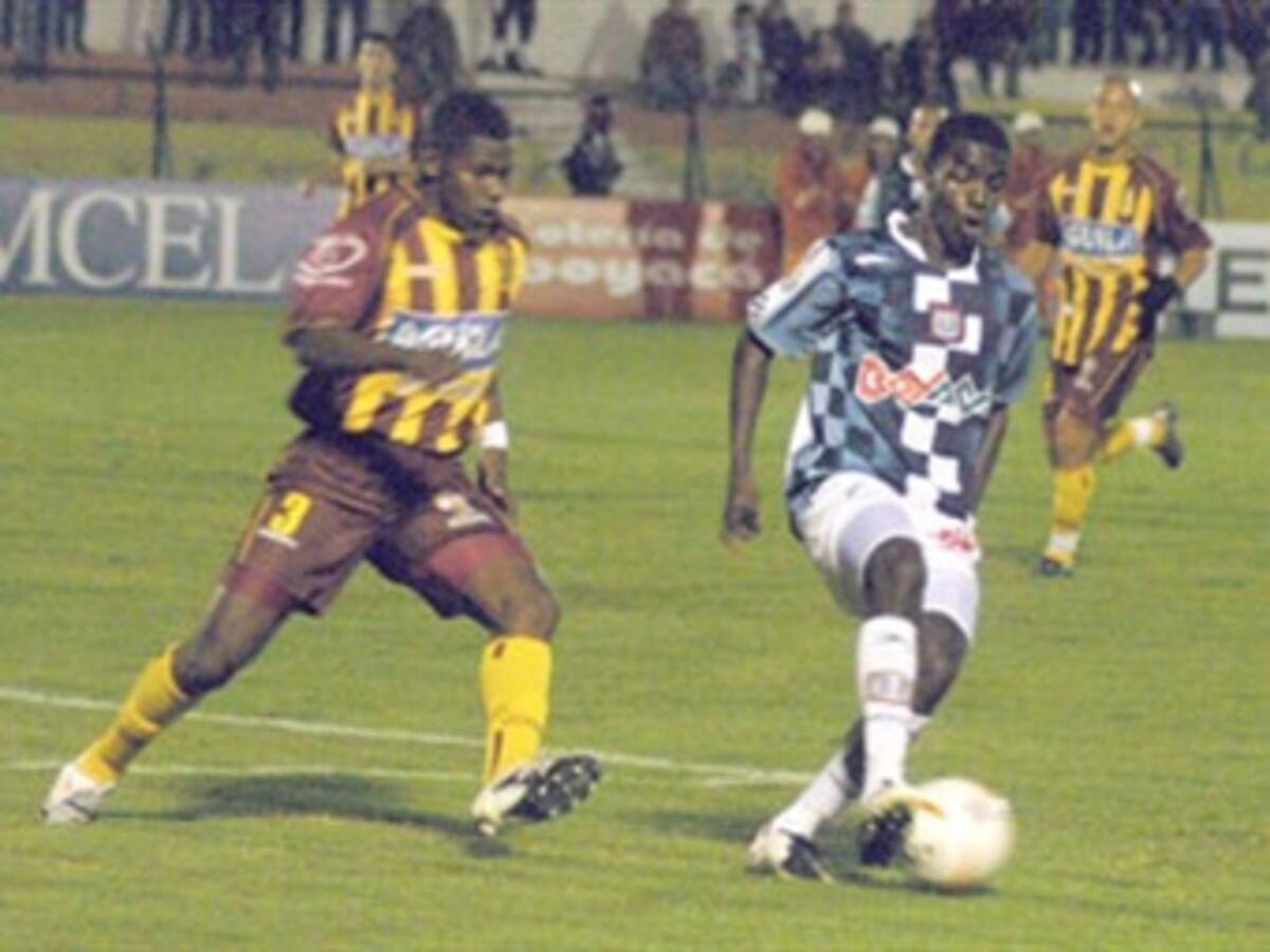 Tolima sigue líder y 'bolillo' Gómez renunció en fecha 11 del fútbol colombiano