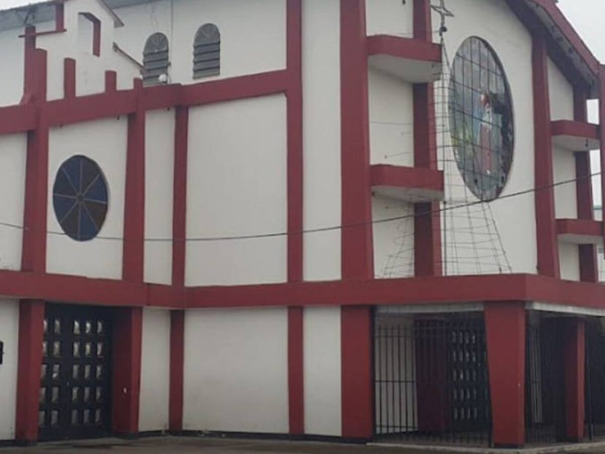 Hurtan elementos de valor a la iglesia la Valvanera de Pitalito
