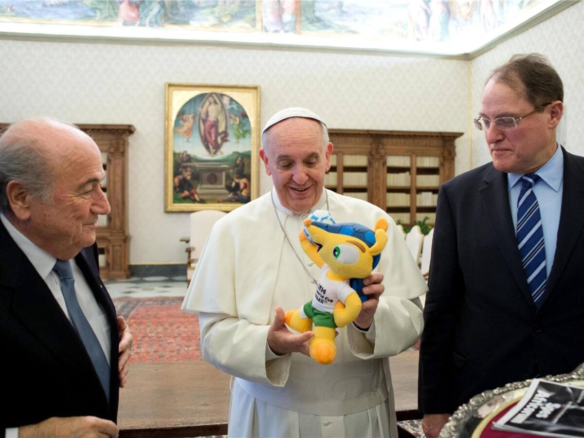 El Papa Francisco recibió a Blatter para hablar de fútbol