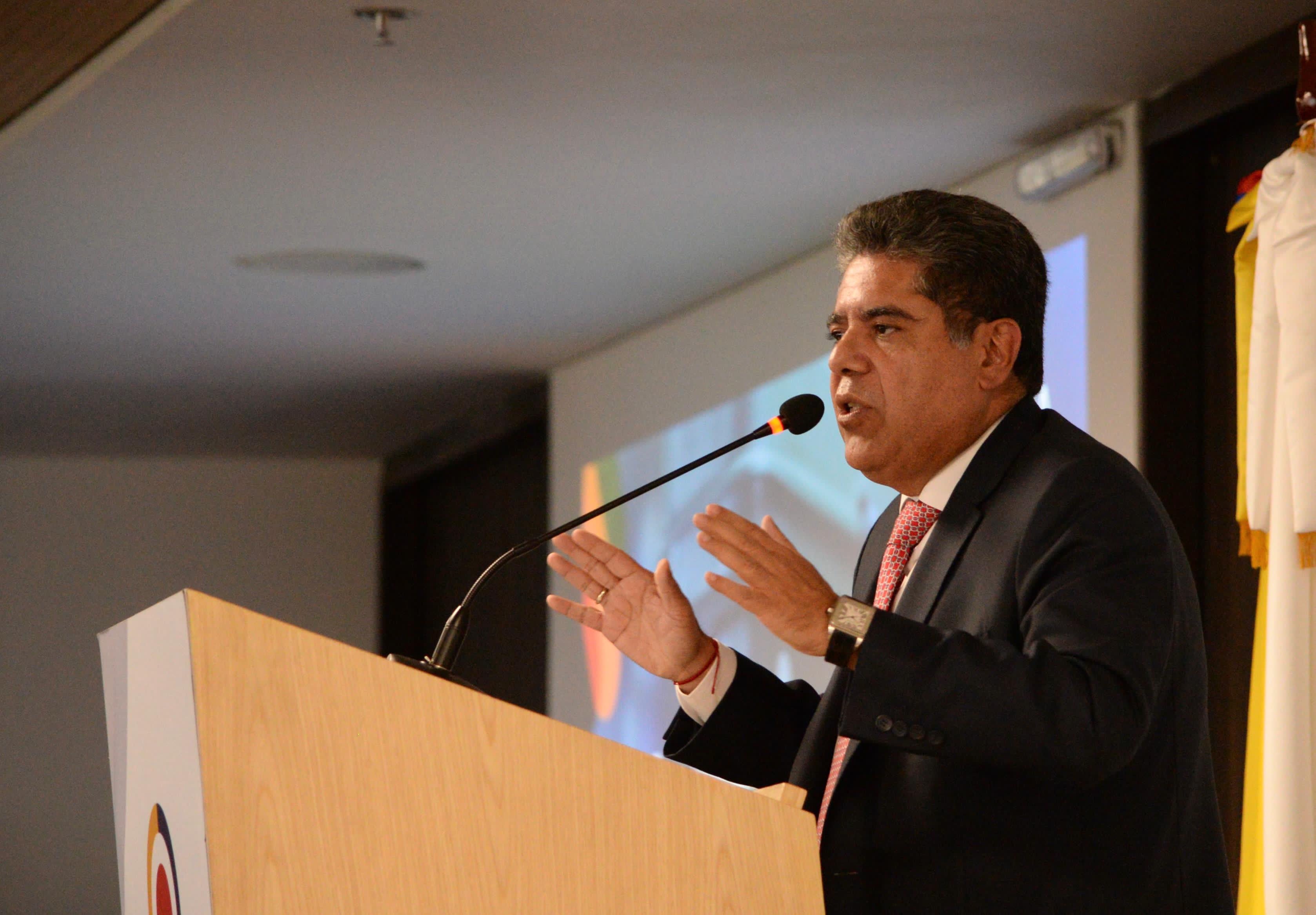 El Contralor General de la República, Carlos Hernán Rodríguez Becerra ( 2024 )