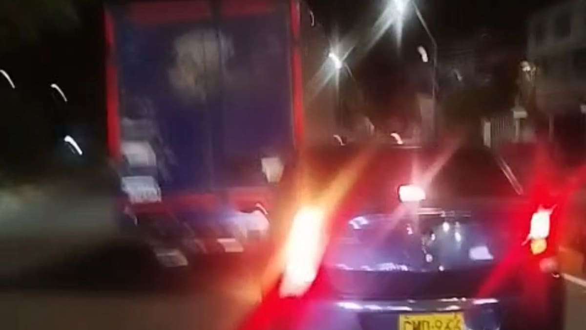 Conductor borracho huyó tras arrollar motociclistas en Cali: dejó seis heridos y fue capturado