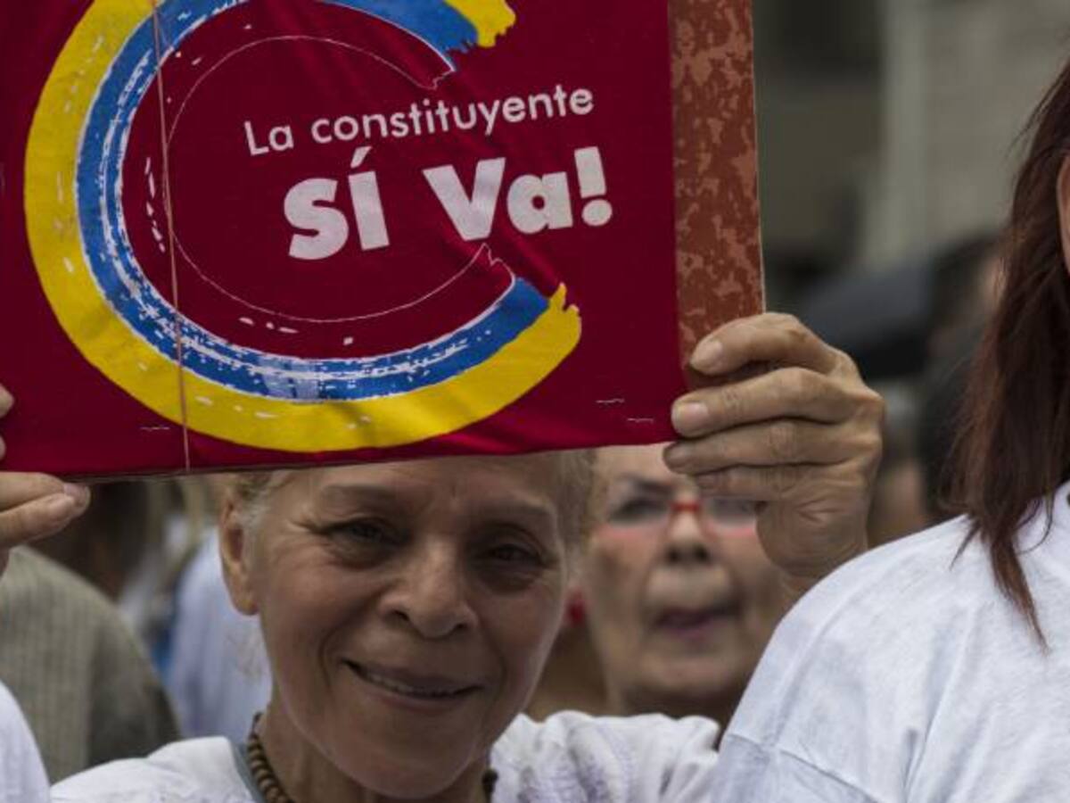 Rector del Consejo Electoral pidió que se suspenda adjudicación de candidatos de la Constituyente