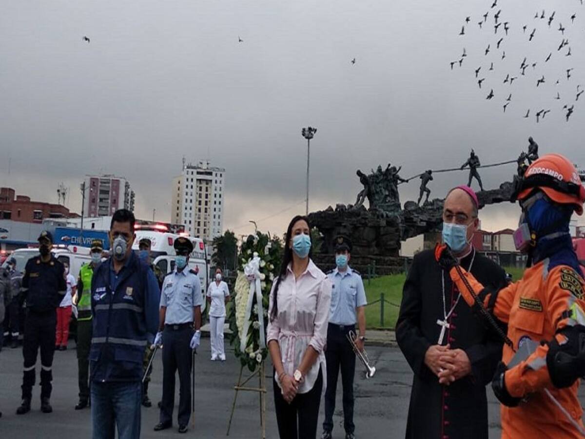 Cali rindió homenaje a los médicos fallecidos por COVID-19