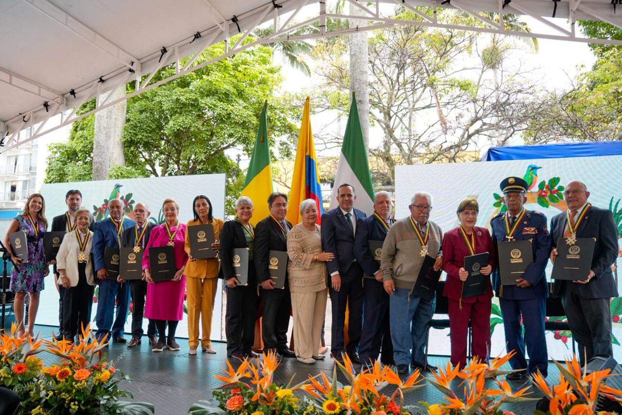 13 condecoraciones "Gran Orden de la Quindianidad" máximo estímulo a los merecimientos ciudadanos que aportan  al progreso, la cultura y el bienestar de la región.Foto: Cortesía gobernación del Quindío