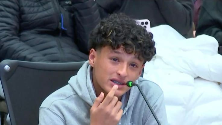 “Al ICE no le importa si tenemos ciudadanía, nos juzgan por ser latinos”: Manny Chavez desde EE.UU.