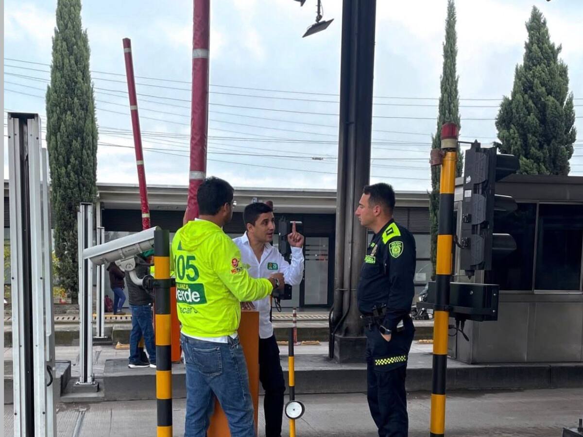 Gobernación de Cundinamarca rechaza comportamiento de candidatos a la Cámara en un peaje