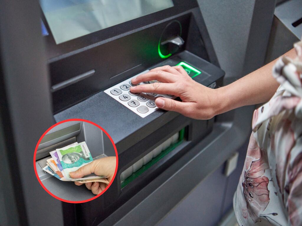 Mujer retirando de un cajero automático y de fondo dinero colombiano (Fotos vía Getty Images)
