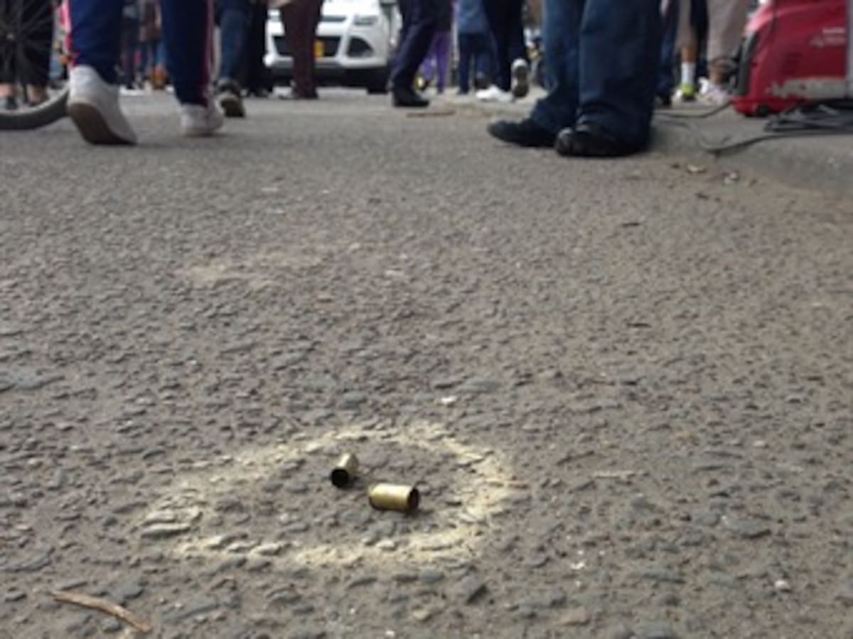 Mujer asegura que Policía mató a joven en Engativá