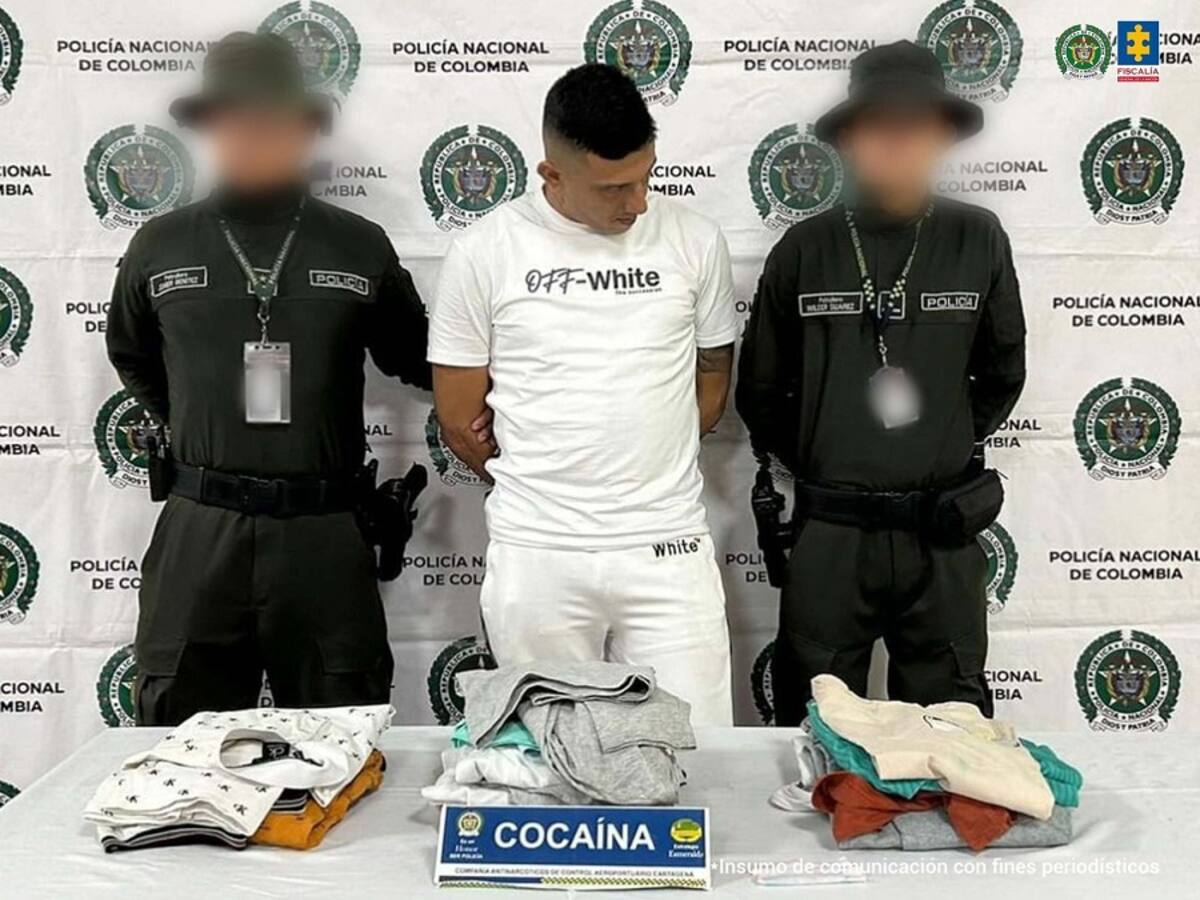 Capturada pareja en aeropuerto de Cartagena que transportaba cocaína en sus prendas