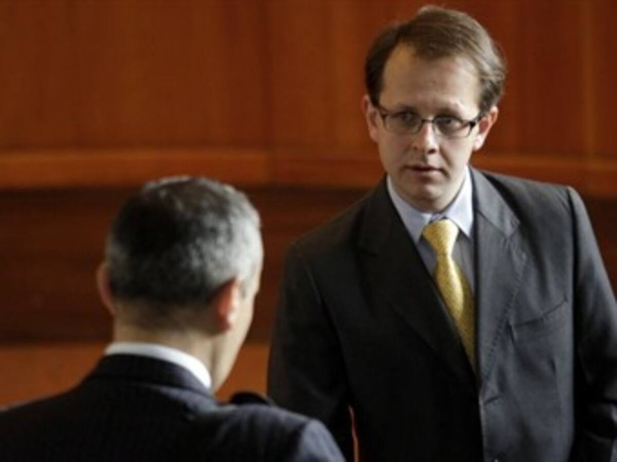 Arias y su abogado no tienen comunicación desde hace un mes