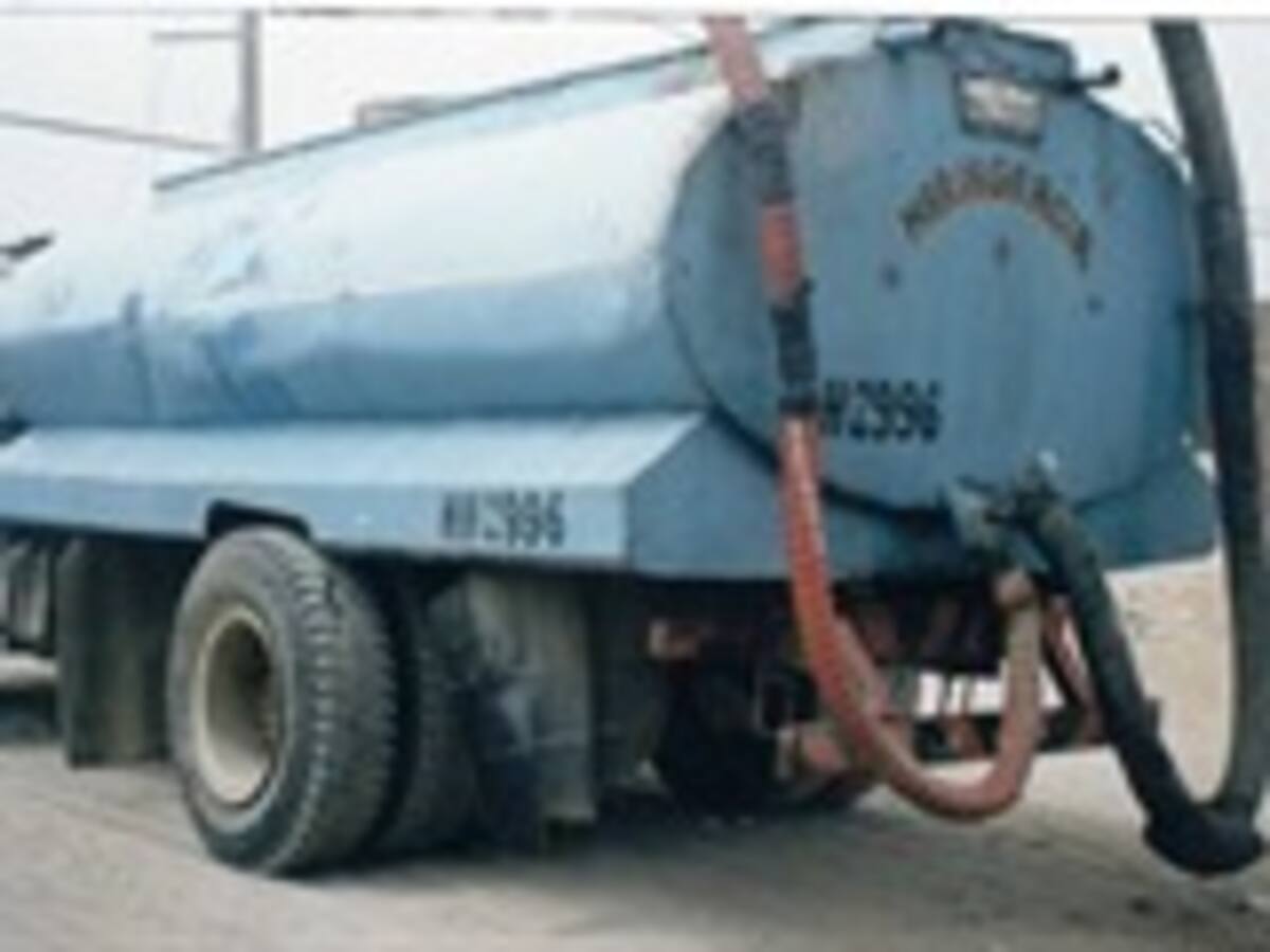 Más de 29.000 habaneros reciben agua potable en camiones cisterna por sequía