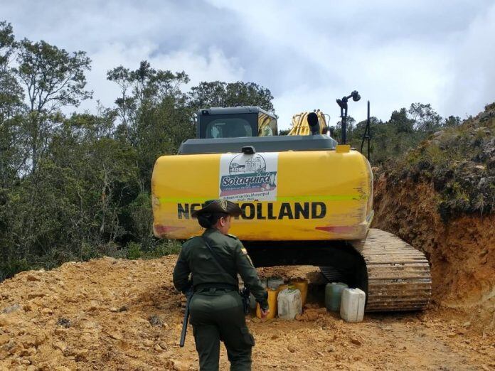 Esta fue la máquina con la que intervinieron el páramo Iguaque-Merchán en el 2022. Foto | Caracol Radio