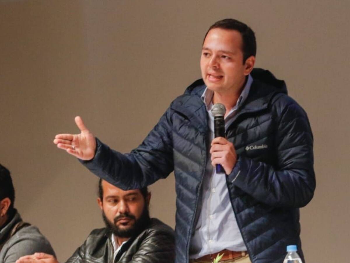 Alcalde de Manizales fue operado de los ojos