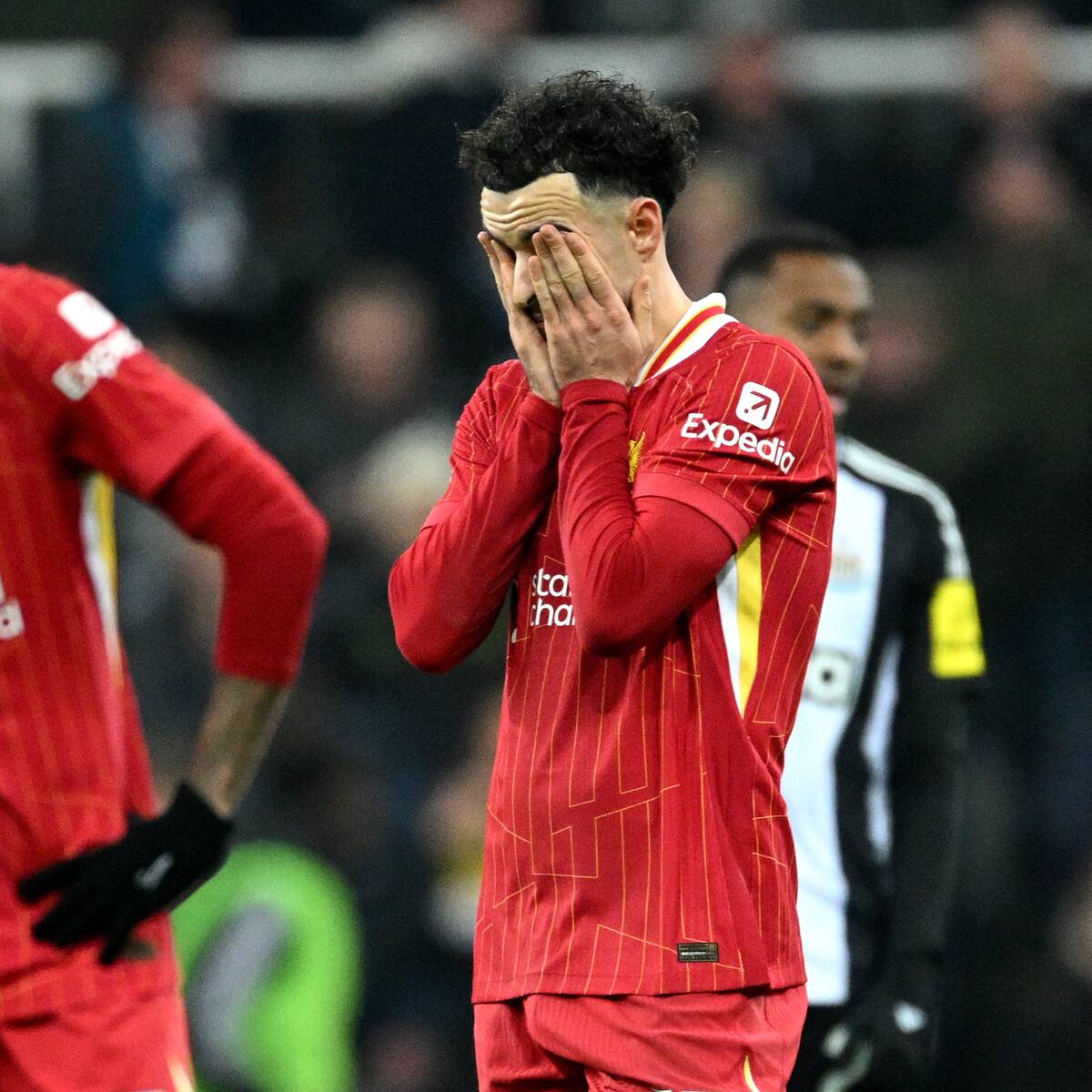 Premier League: tabla de posiciones tras empate de Liverpool y victorias de City y Arsenal