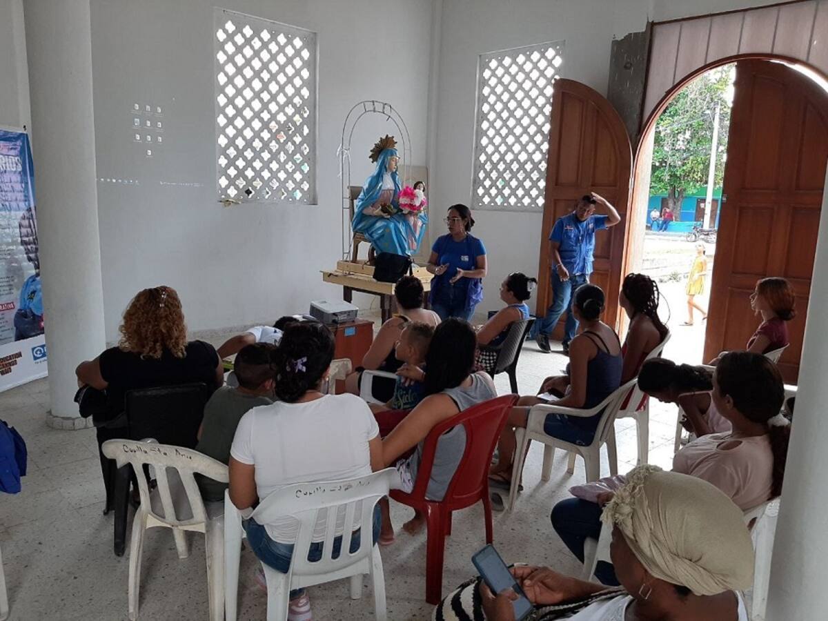 Secretaría de Participación de Cartagena atendió a migrantes radicados en Santa Ana
