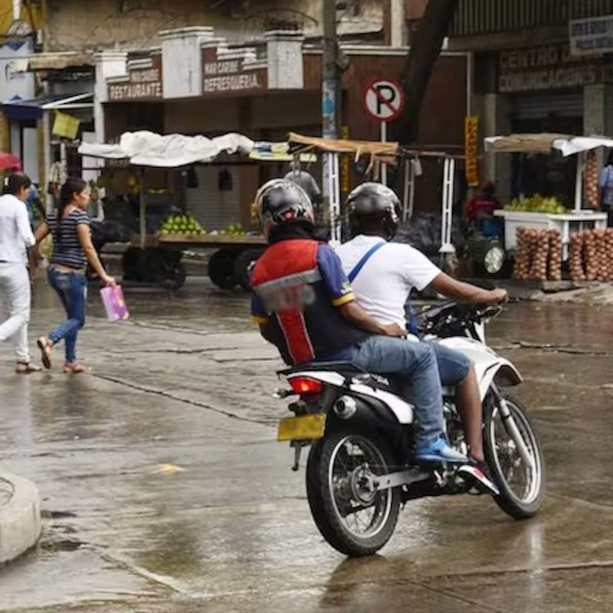 Sabanalarga prohíbe parrillero hombre y mujer por aumento de homicidios: la medida será nocturna