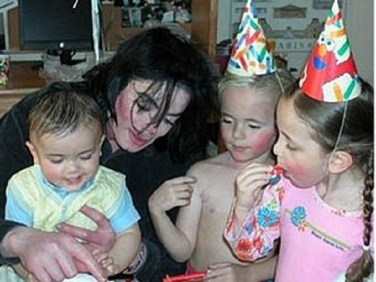 Los hijos de Michael Jackson aseguran que fue 'un padre normal'