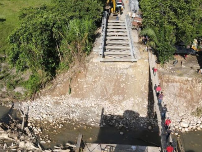 Avanza en un 40% el puente que habilitará el paso entre Boyacá y Arauca.