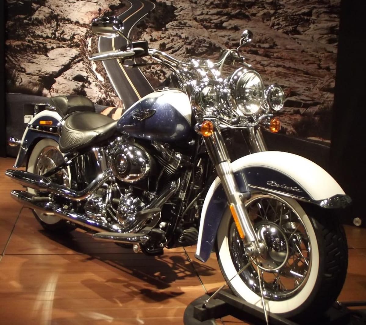 Culminó en Milán, Italia, el Eicma, una de las ferias más grandes e importantes del mundo del motociclismo, donde expertos, críticos y apasionados se encontraron para conocer las novedades de los equipos de dos ruedas. Colprensa