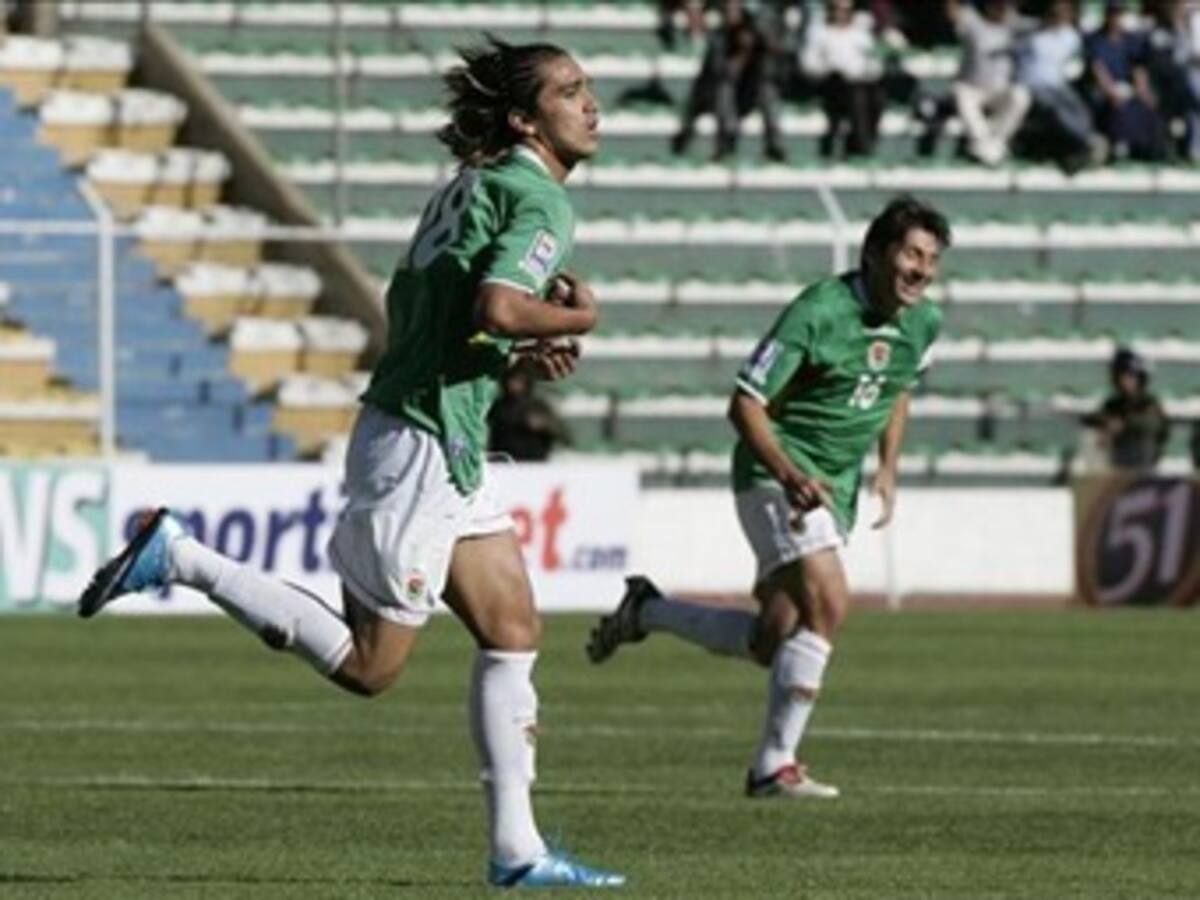 Los bolivianos Torrico y Rivero convocados a última hora para el partido amistoso contra Colombia