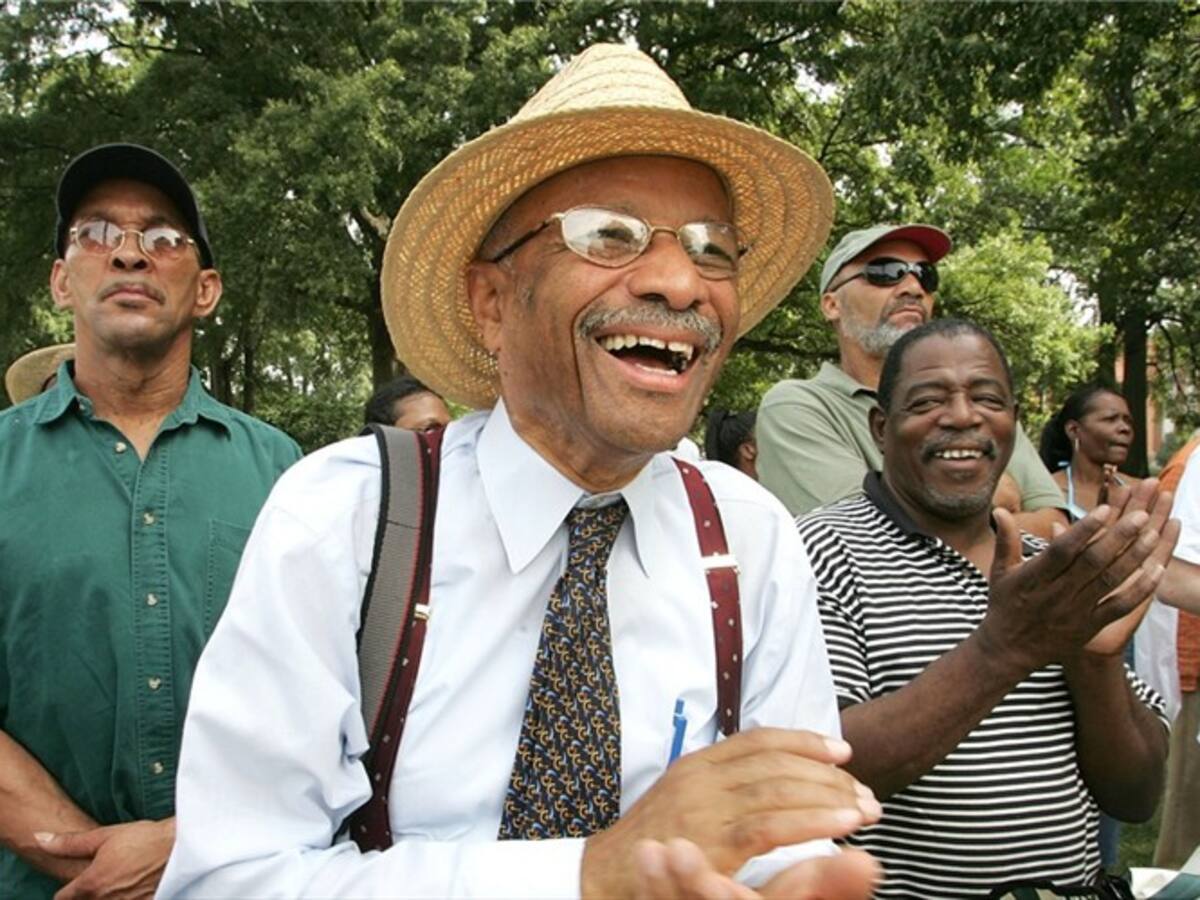 La auténtica felicidad es vivir con sentido: Dana Benarroch