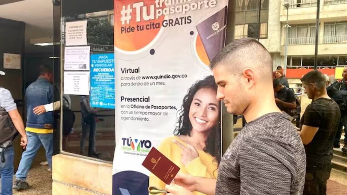 Sebastián Cañon, director de oficina de pasaportes en Quindío