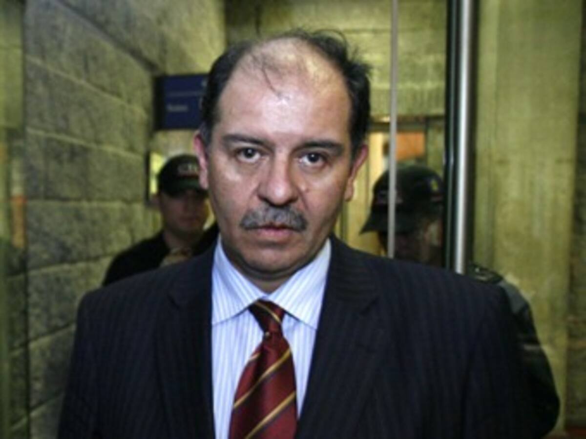 Se entregó José Miguel Narváez, investigado por el escándalo de las “chuzadas”